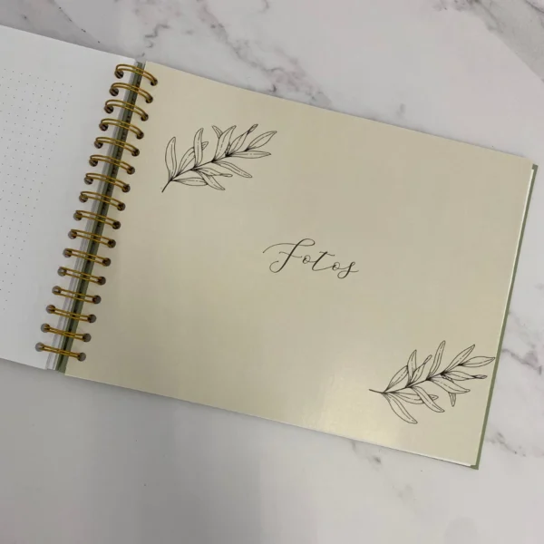 Guestbook personalizado Libro de invitados boda Guestbook con foil Guestbook con fotos Libro de recuerdos para eventos Guestbook elegante Guestbook aniversario Libro de firmas personalizado Guestbook boda único Guestbook con mensajes y fotos
