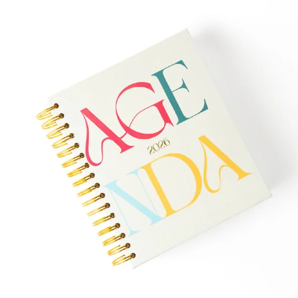 agenda 2026 letras, agenda tipografia grande, agenda foil dorado, planificador pop art, agenda colorida, agenda personalizada lujo, agenda gráfica, papelería vibrante.
