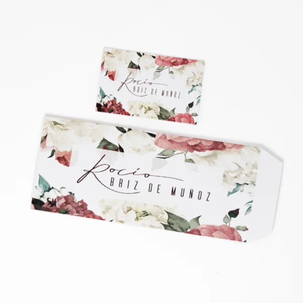 sobre tarjeta rosas antiguas, invitaciones borgoña, papeleria floral oscuro, kit boda vintage, sobres sin foil, tarjetas acuarela dramática, diseño opulento, papeleria romantica, kit peonías